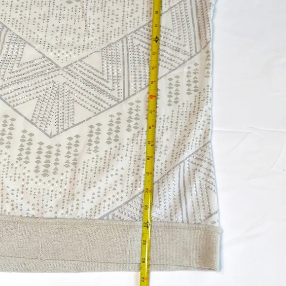 NWT Women's Jolt For Vanity Gray Aztec Patterned Sheer Knit Top - Picture 12 of 12